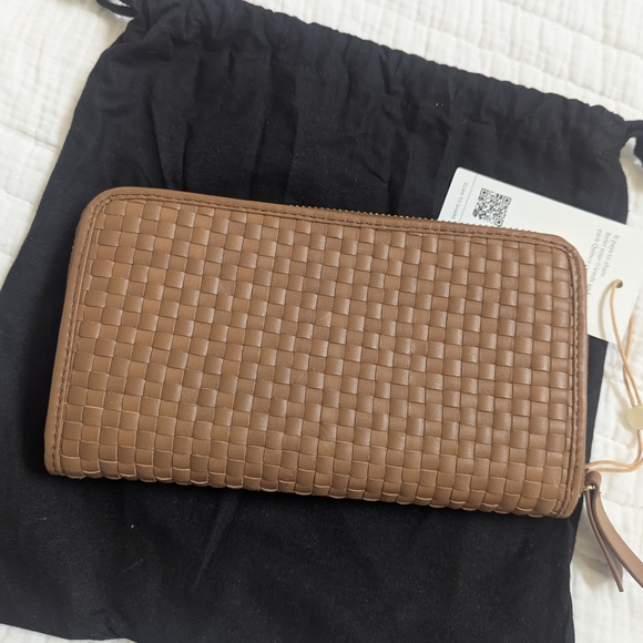 Quince Brown Woven Wallet - Picture 5 of 10